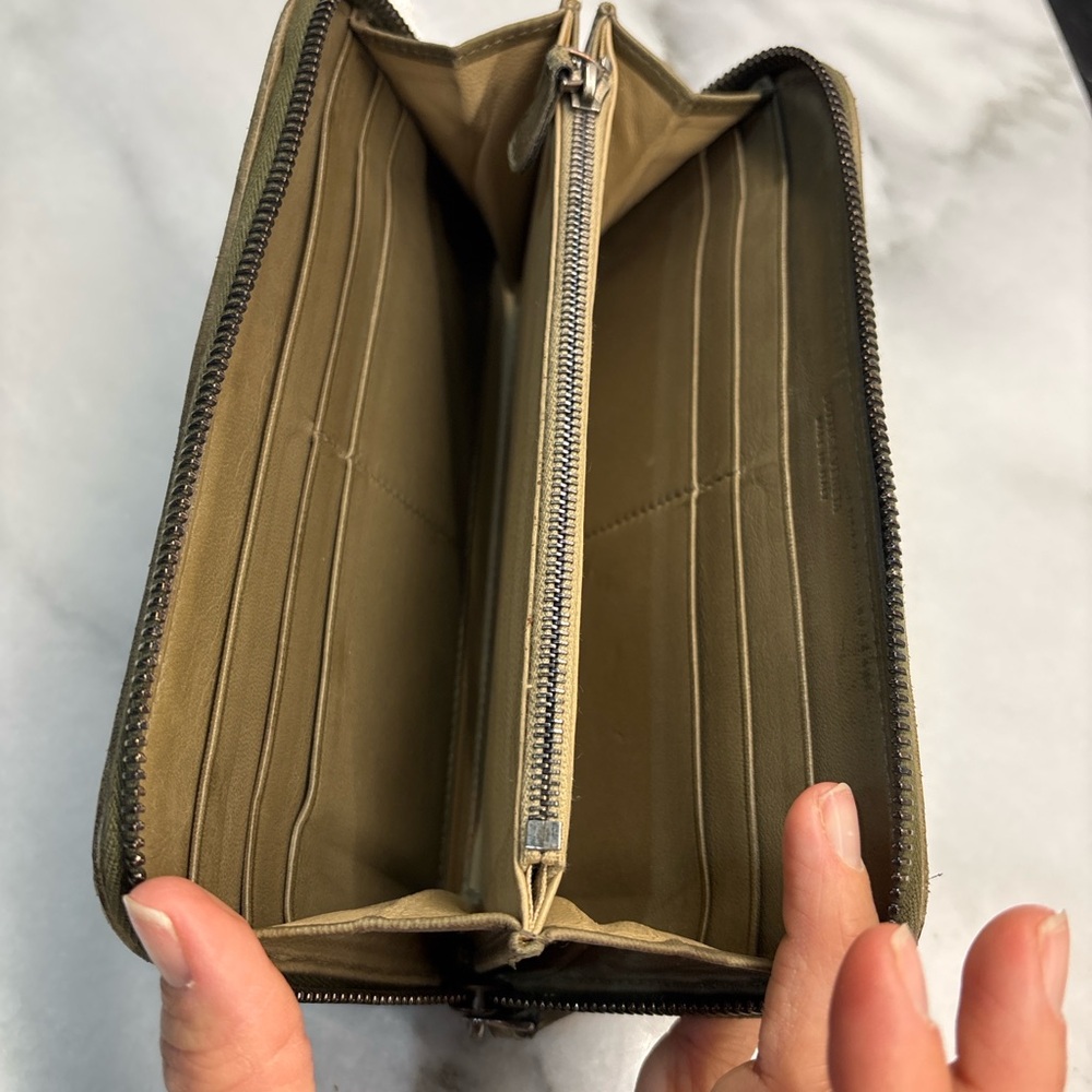Bottega Veneta Intrecciato Zip Around Wallet Olive Taupe Woven Leather Italy - Picture 4 of 10